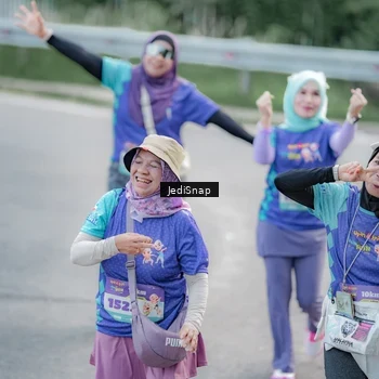 Runner Photo 8341088