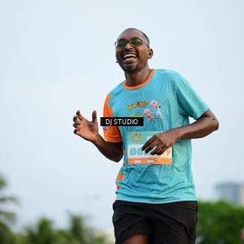 Runner Photo 8341093