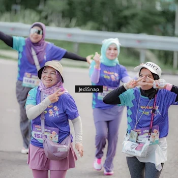 Runner Photo 8341095