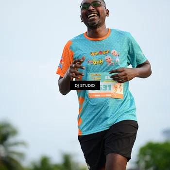 Runner Photo 8341104