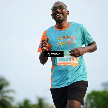 Runner Photo 8341112