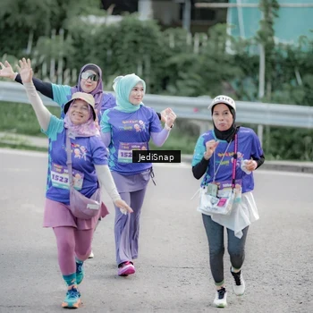 Runner Photo 8341120