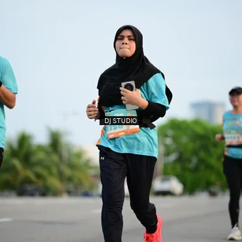 Runner Photo 8341128
