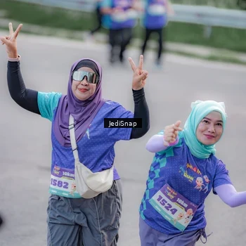 Runner Photo 8341130