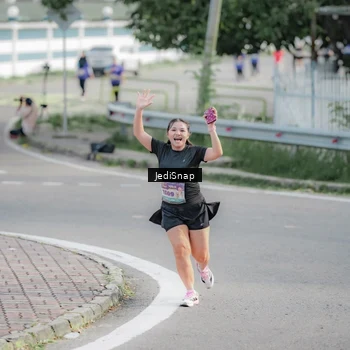 Runner Photo 8341145