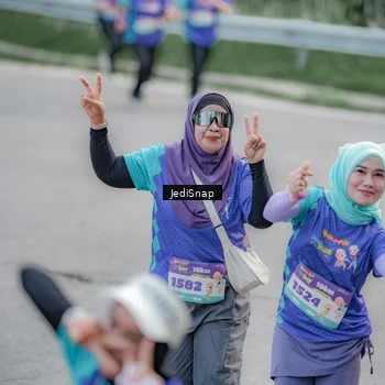 Runner Photo 8341146