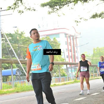 Runner Photo 8341151