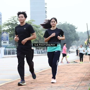 Runner Photo 8341182