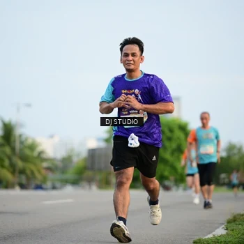 Runner Photo 8341183