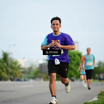 Runner Photo 8341185