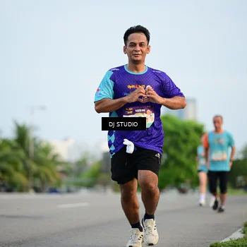 Runner Photo 8341190