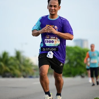 Runner Photo 8341202