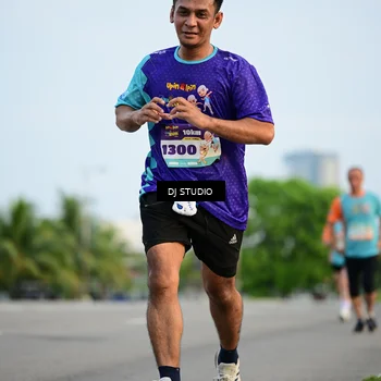 Runner Photo 8341206