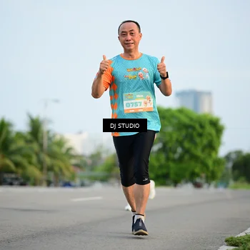 Runner Photo 8341217