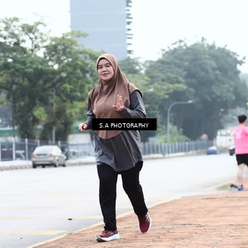 Runner Photo 8341243