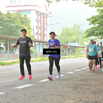 Runner Photo 8341249
