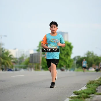 Runner Photo 8341260