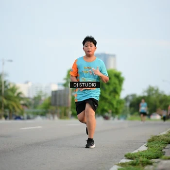 Runner Photo 8341262
