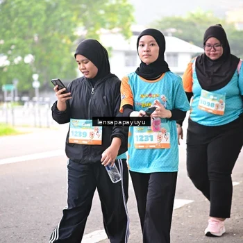 Runner Photo 8341277