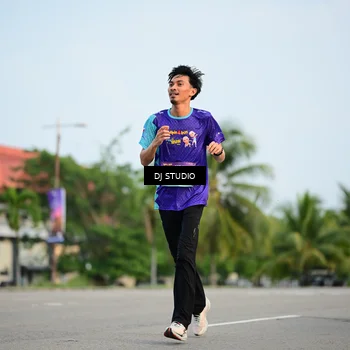Runner Photo 8341339