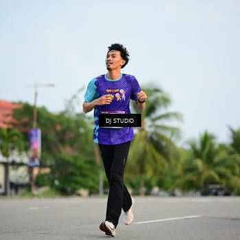 Runner Photo 8341340
