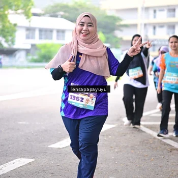 Runner Photo 8341359