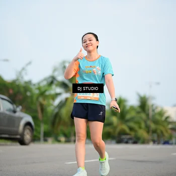Runner Photo 8341382