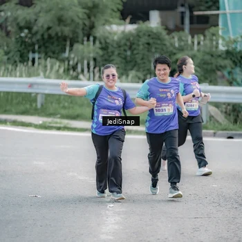 Runner Photo 8341393
