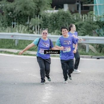 Runner Photo 8341404
