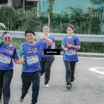 Runner Photo 8341442