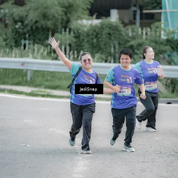 Runner Photo 8341447