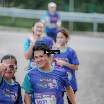 Runner Photo 8341493