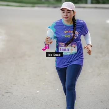 Runner Photo 8341526