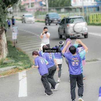 Runner Photo 8341577