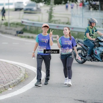 Runner Photo 8341634
