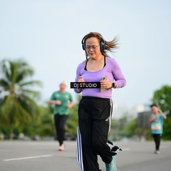 Runner Photo 8341658