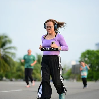 Runner Photo 8341664