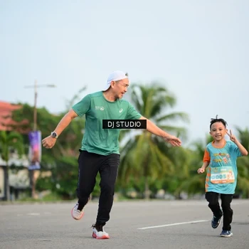 Runner Photo 8341732