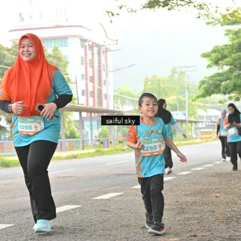 Runner Photo 8341777