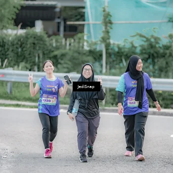 Runner Photo 8341865