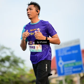 Runner Photo 8341866