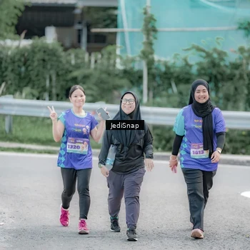 Runner Photo 8341872