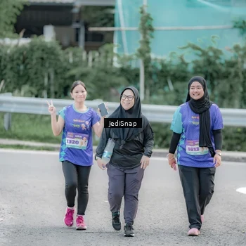 Runner Photo 8341873