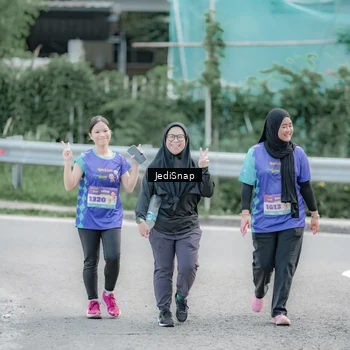 Runner Photo 8341878