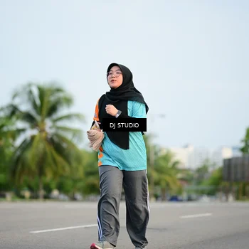 Runner Photo 8341896