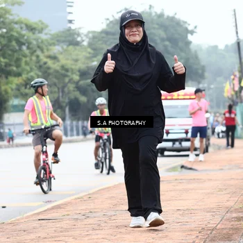 Runner Photo 8341899
