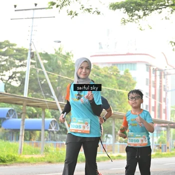 Runner Photo 8341911