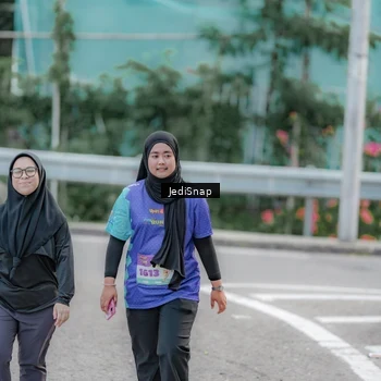 Runner Photo 8341920