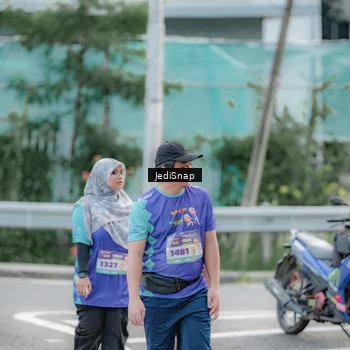 Runner Photo 8341980