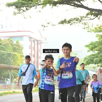 Runner Photo 8341983